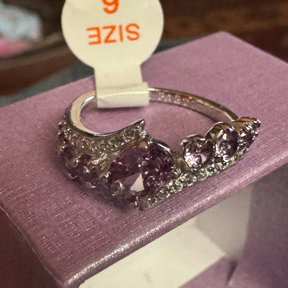 Elegant Purple Gemstone Ring